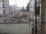  Der Schülereingang ist weg